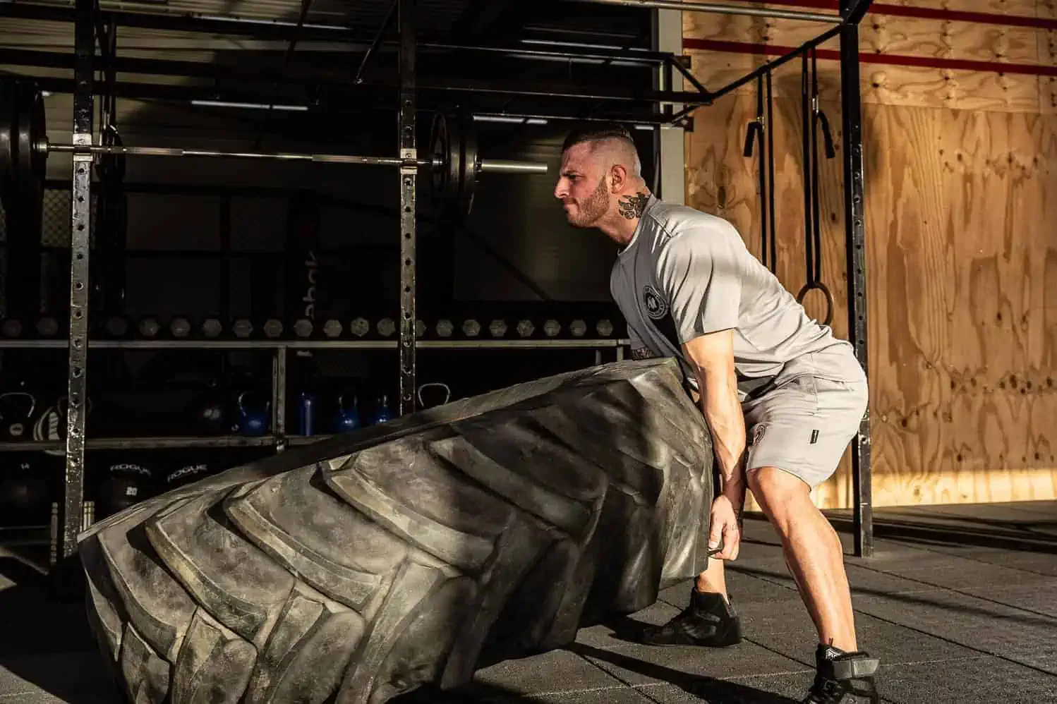 Forbes T-shirt - Black - Image 5