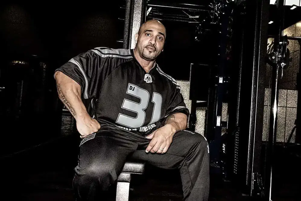 GW Athlete T-Shirt Dennis James - Black/Gray - Image 3