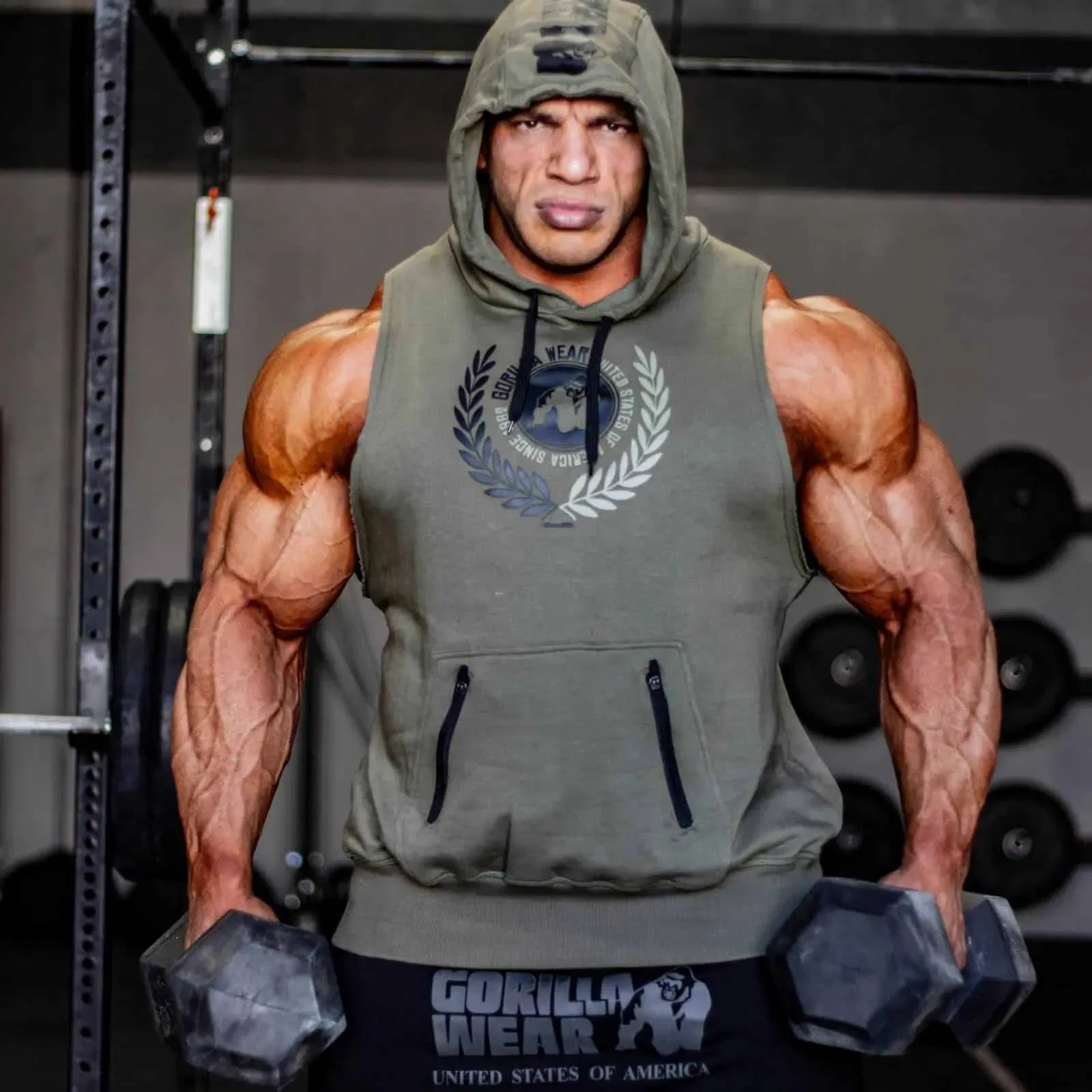 Manti Sleeveless Hoodie - Army Green - Image 5